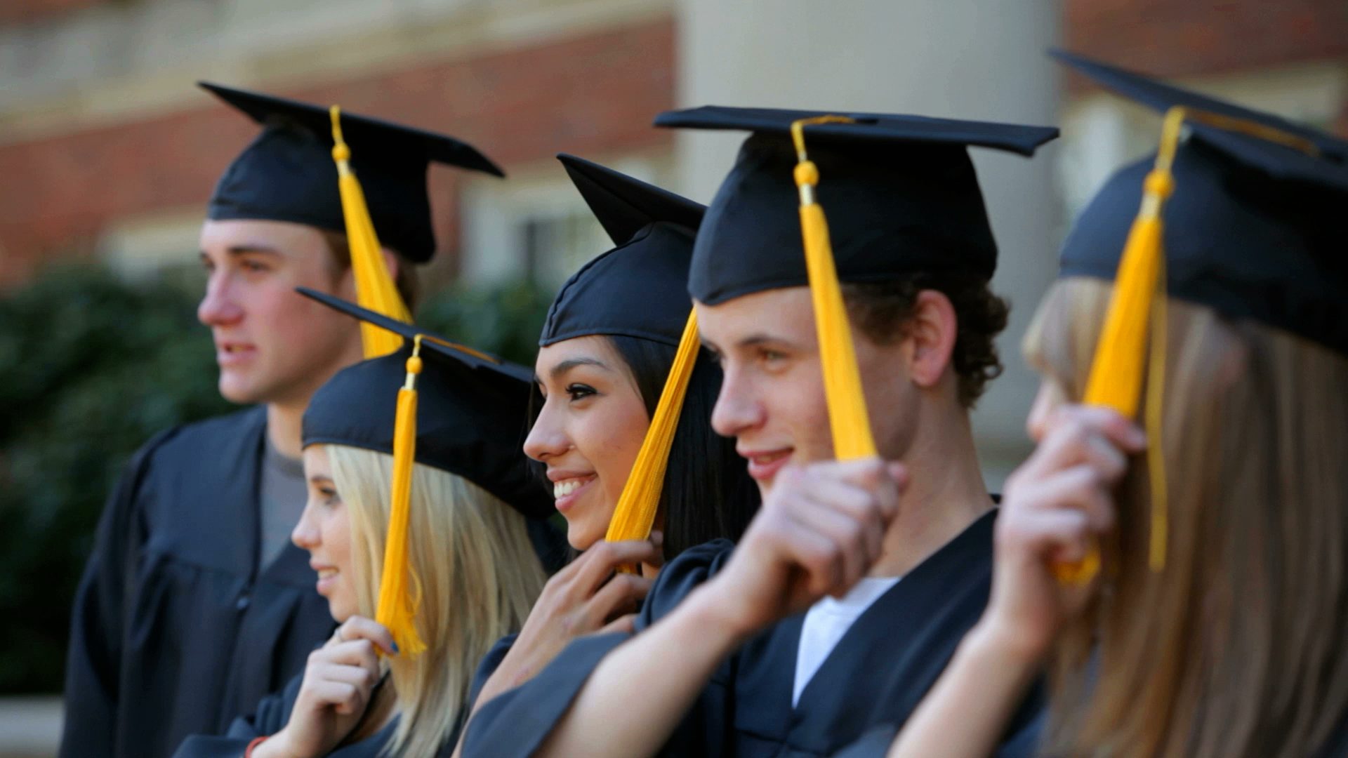 Moving of the Tassel